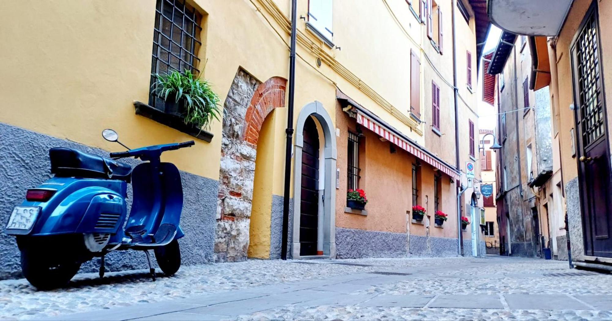 Iseo Portelle Holiday With Private Parking And Bike Storage Extérieur photo