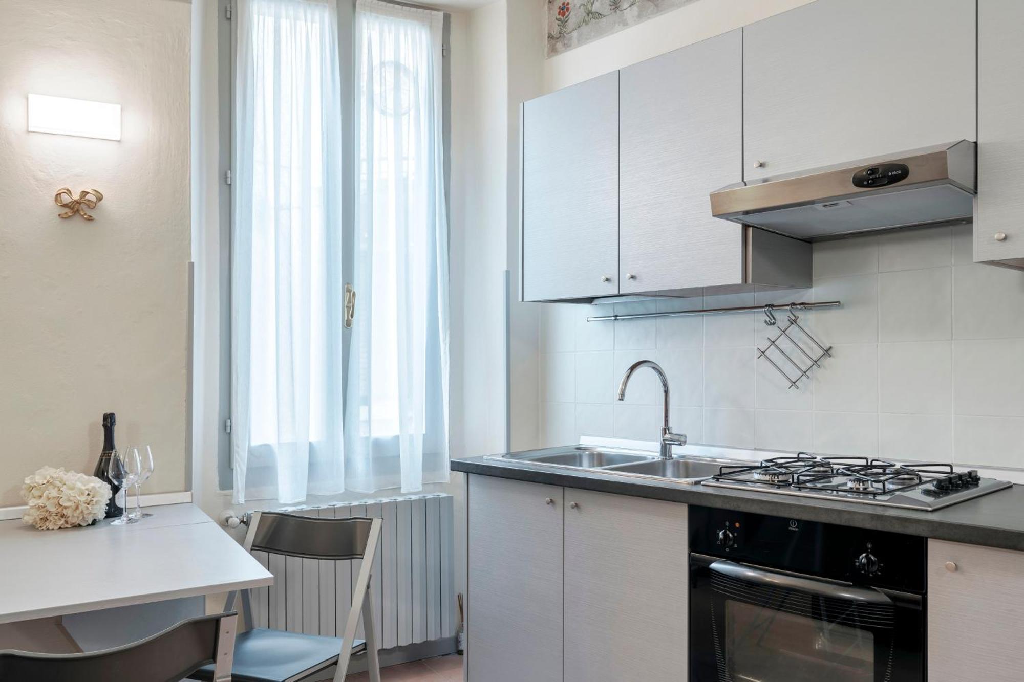 Iseo Portelle Holiday With Private Parking And Bike Storage Extérieur photo
